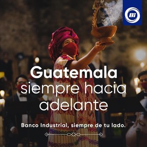 Guatemala Siempre Hacia Adelante (feat. Malacates Trebol Shop, Mario Chang, Zelaya, Patty Saquic, Said Palacios & Sofia Insua)