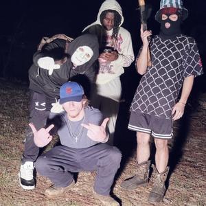 SQUAD (feat. 912Dmane, Kyze2x & Pba Ma$k) (Explicit)