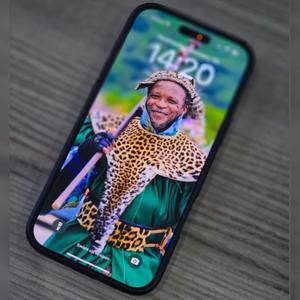 Vuthelani icilongo (feat. Jabu Ndaba)