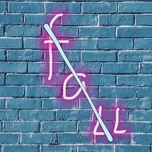 fall to lie 不用为难