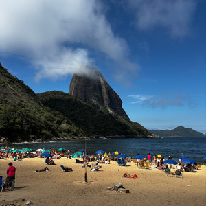 Vida Louca, Bela & Curta