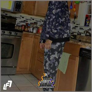 WEI2EZ (feat. DESTROYALLSECRETS) (Explicit)