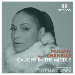 Caught In The Middle (Sam Skilz Mix)
