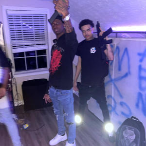 Switch (feat. ATM QUAY) (Explicit)