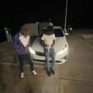 We Aint Missin! (feat. Elidropem) (Explicit)