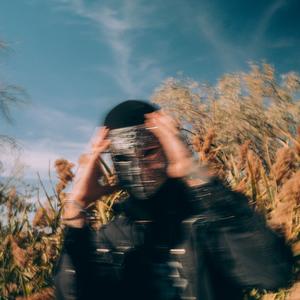 RUNAWAY (feat. ZANDV) (Explicit)