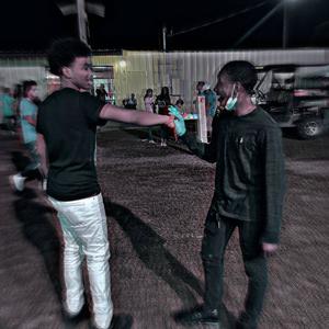 Crowded Nights (feat. NFL Vail) (Explicit)