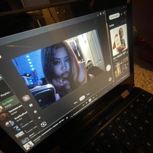 Valentines day (#heartbreak) (feat. Gocrxzi.will) (Explicit)