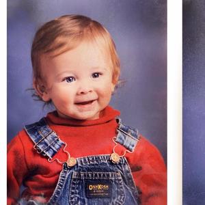 Harmonionium (feat. Hayley Gene Penner)