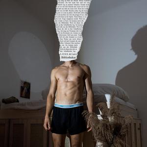 Der Bibliothekar (feat. luivi) (Explicit)