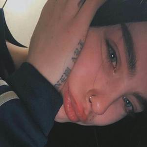 T a l k i n g t o t h e P l a y D a t e