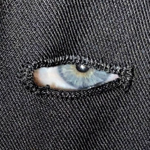 quiere salir en la foto (Explicit)