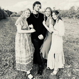 Ye i missed sum Kallz (Radio Edit)