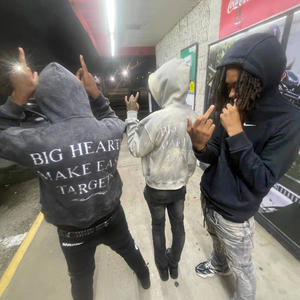 Main sharkers (feat. KUTTA K) (Explicit)