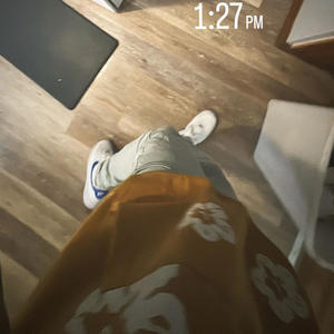 Flip phones (feat. Rayray548, Babybro17 & 548fats)