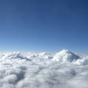 夜雨中的迈巴赫 (Phonk版)