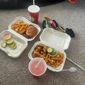 dream team (feat. ayerackz3, ahkonendz, lultonerx & chapoactrx) (Explicit)