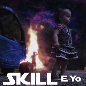 Её