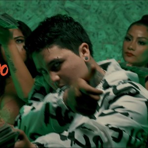 En El Barrio (Explicit)