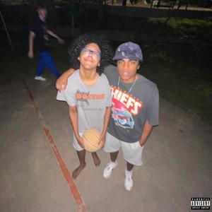 TWO FACE FREESTYLE(feat. Abdalla) (Explicit)