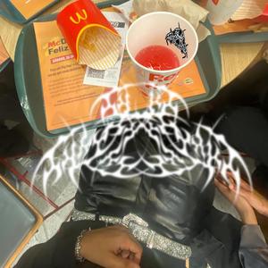 longe da gang! (feat. prod by baby) (Explicit)