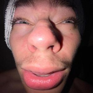 Itskiddionthetrack (feat. A2K) (Explicit)