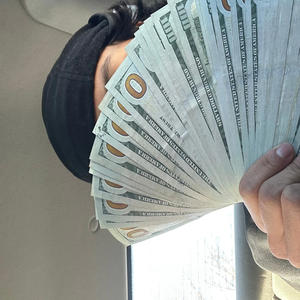 10 Toes (feat. Dxvis) (Explicit)