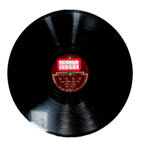 跑马溜溜的山上