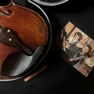 밤하늘에 저 별들도 서로 사랑하고 있겠지 (with 교빈) (夜空中那些星星也彼此相爱吧)