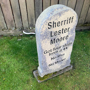 ya (feat. gocrxzy_lando & 4everpaidlila) (Explicit)