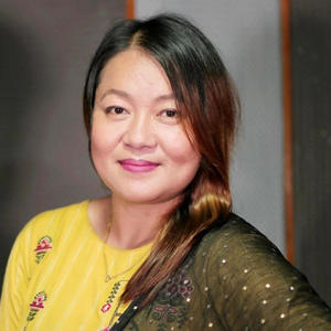 Ke Saro Ramri Cholima Mina Rai