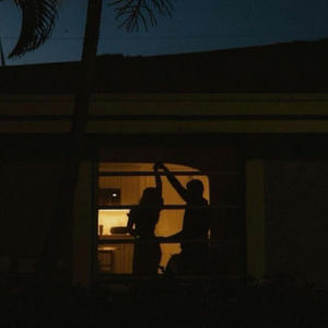 Près de moi (feat. Chris Wags)