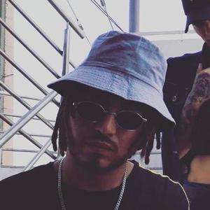 RUN (feat. Mac Byan) (Explicit)