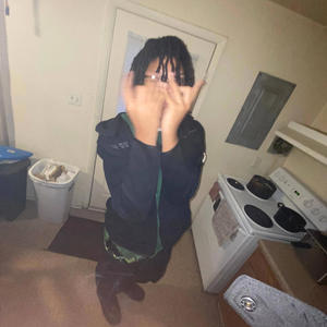 Tape otw (feat. nfodaylon & Thraxxer) (Explicit)