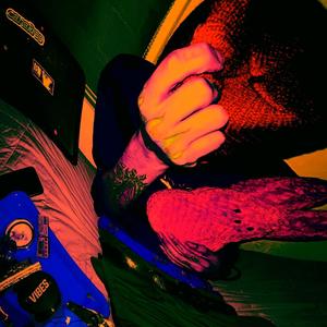 Reggaeton Virtual (feat. Grizzly27) (Explicit)