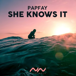 She Knows It (Extended Mix)