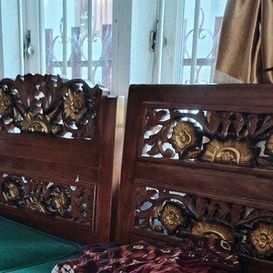 Sudut pandang berbeda