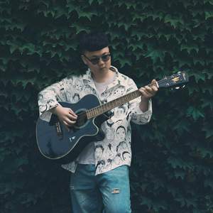 贝加尔湖畔（吉他+卡林巴）