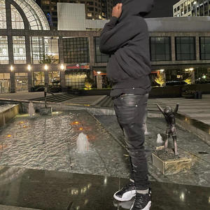 Bully (feat. Twalk & Larnold) (Explicit)