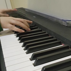 冷たい水の中 (八音盒版|remix: 堀未央奈|Remix)