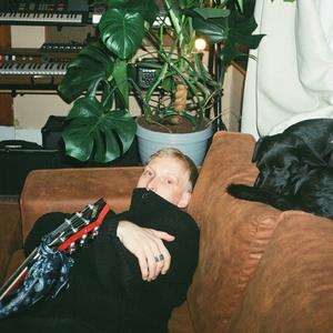 Waking Up Dead (feat. Mariel)