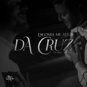 Esconda-Me Atrás da Cruz