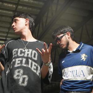 CAP 2 FLY EMIRATES (feat. Crizzo.o & Monra) (Explicit)