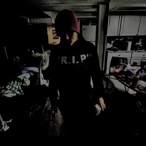 I'm A Mess (feat. EMtion VRSE) (Explicit)