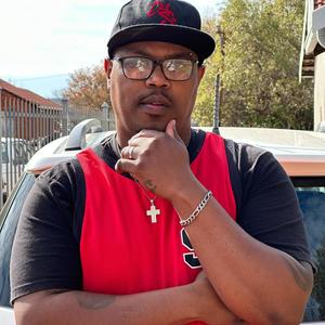 Skarrel (feat. Hakkiesdraad) (Explicit)