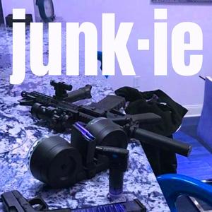 junk-ie (feat. Barreto, Ripkidd & Kxreem) (Explicit)