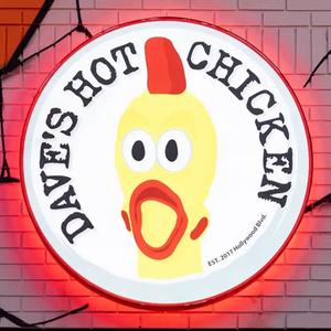 Dave's Hot Chicken (feat. Leekjaymusic) [Explicit]