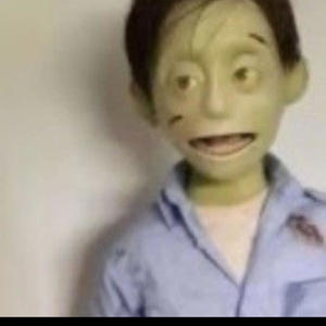 Walk through dat door (Explicit)