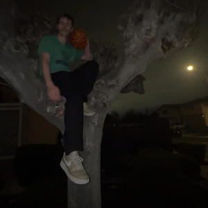 Green Pill (feat. Yxng Greexn) (Explicit)