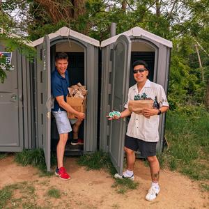 Porta-John Hit (feat. DOP3)